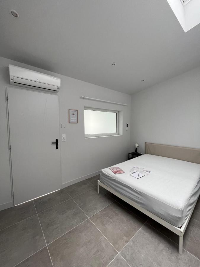 Chez Oma I 1 Appartement Independant Opi I 3 Chambres Privatives Avec Salle D Eau Et Salon Commun Cuisine Commune Wc Commun Patio Commun Awinion Zewnętrze zdjęcie